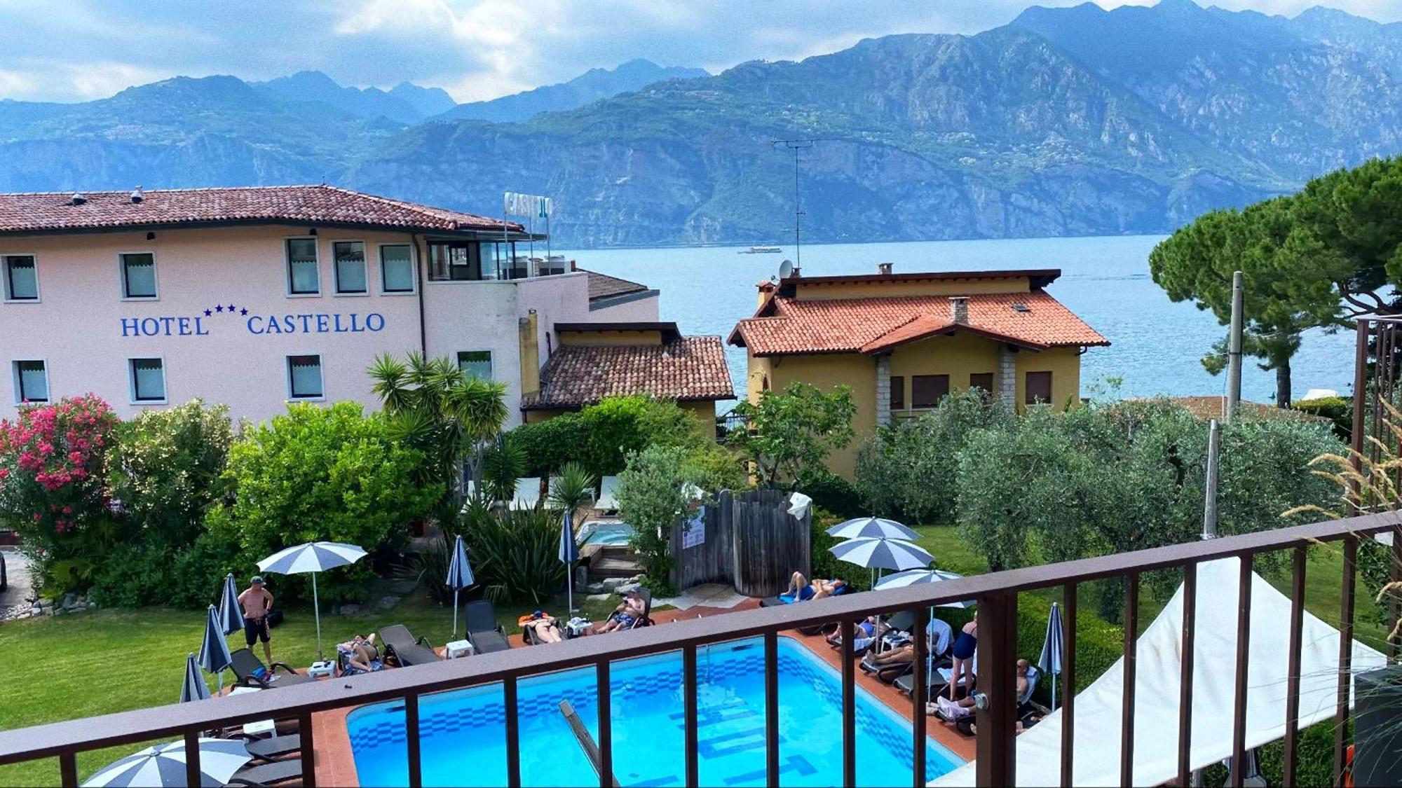 Ambienthotel Luna Rossa Malcesine Exterior foto