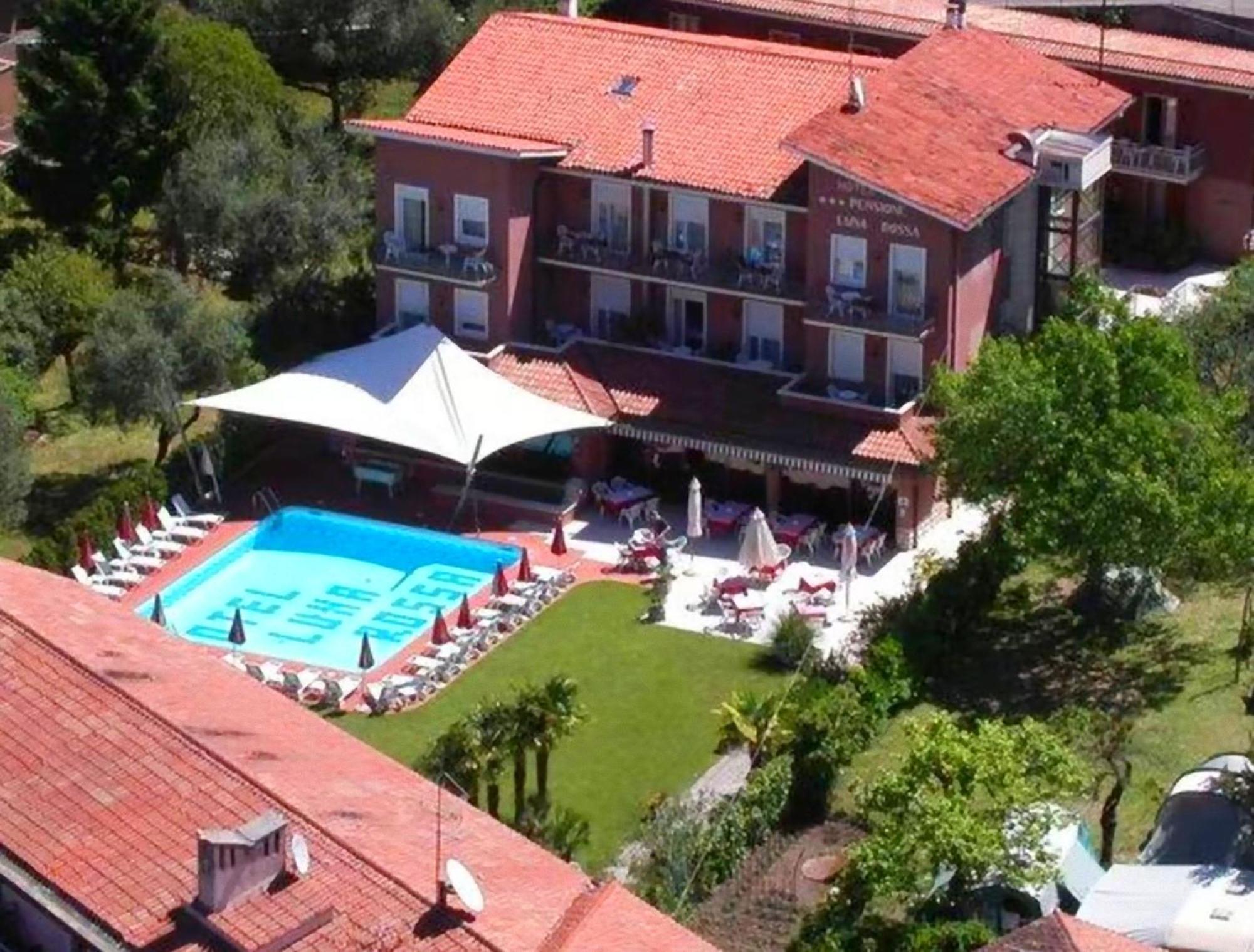 Ambienthotel Luna Rossa Malcesine Exterior foto