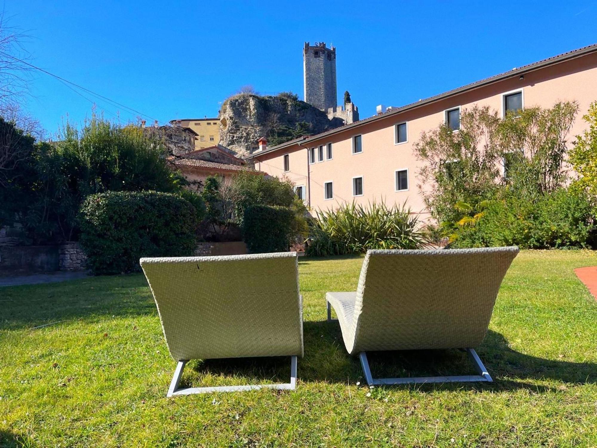 Ambienthotel Luna Rossa Malcesine Exterior foto