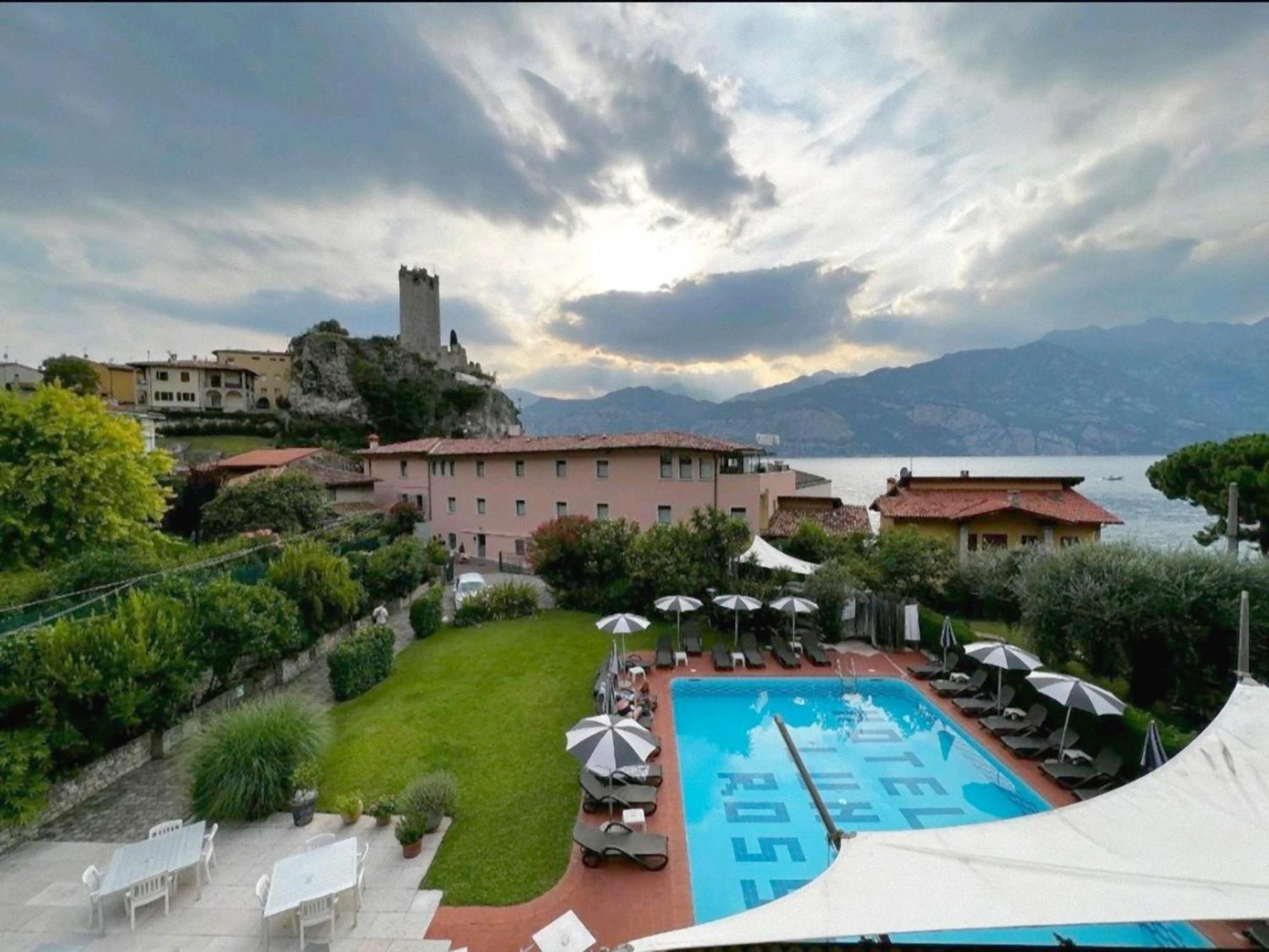 Ambienthotel Luna Rossa Malcesine Exterior foto