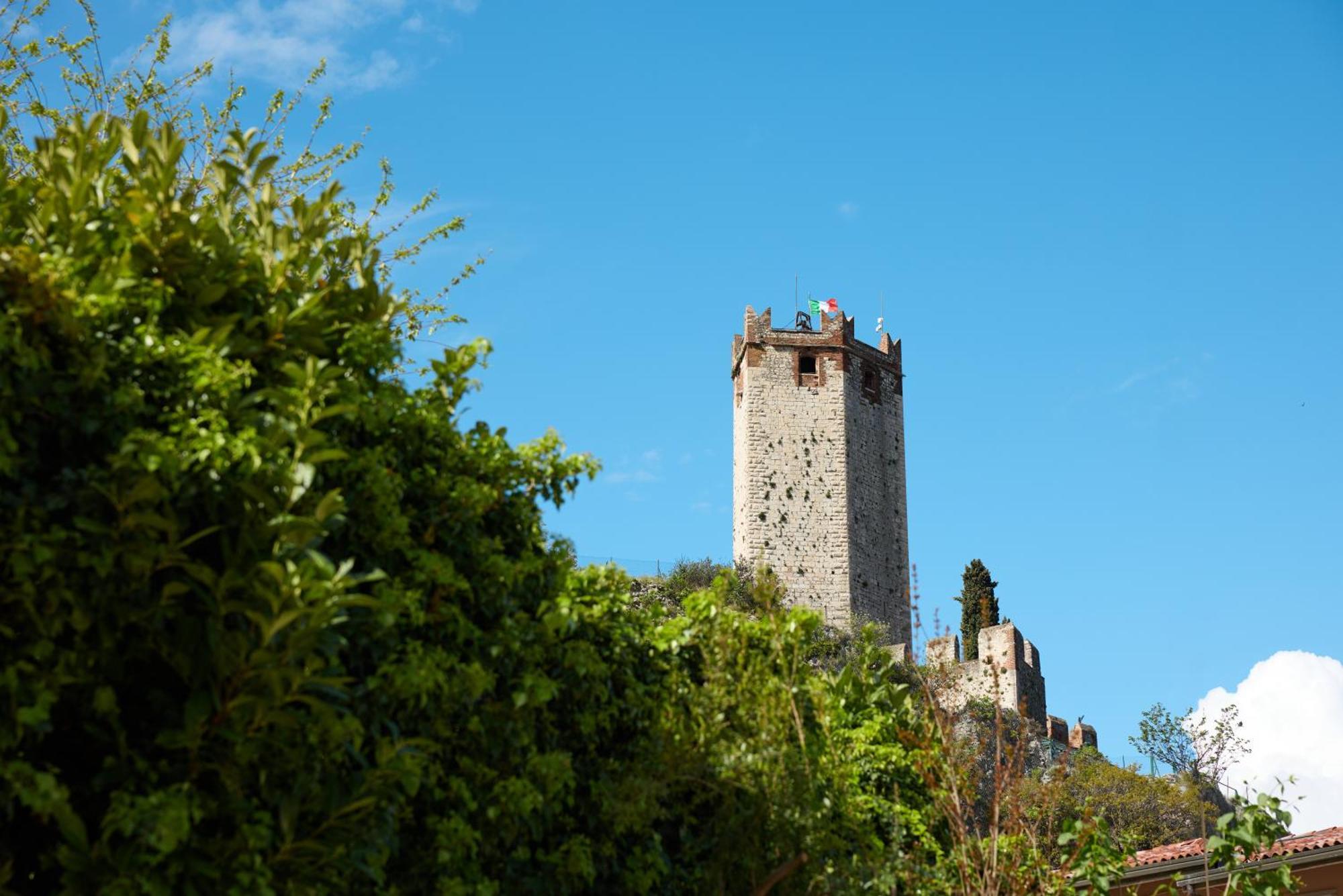 Ambienthotel Luna Rossa Malcesine Exterior foto
